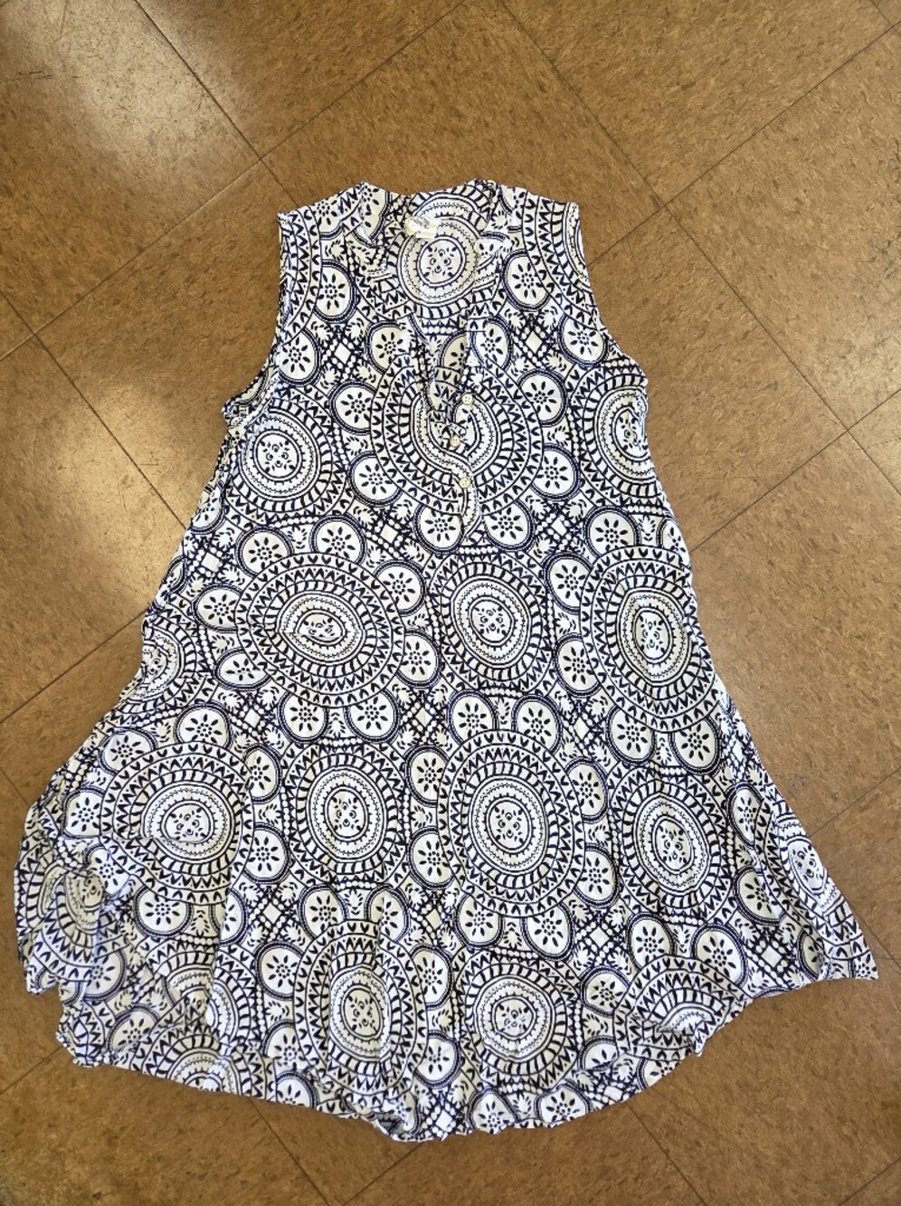 Sleeveless Navy and White Midi Dress with Circular Print